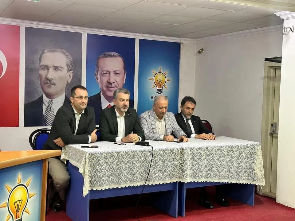 TEMAYLDEN IKAN SMLER MLAKATA ARILDI