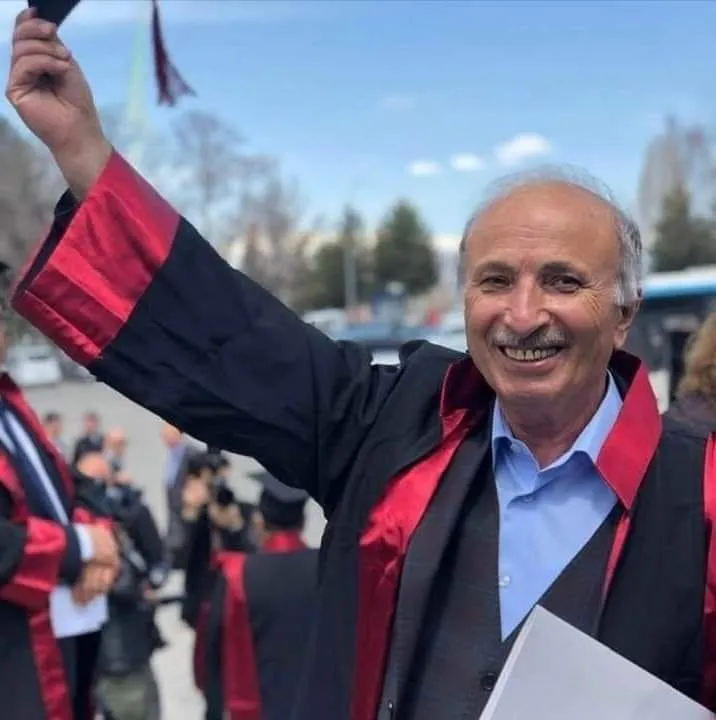 Emekli Doktor kalbine yenildi