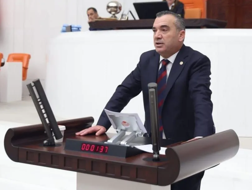 Meclise kamu personeli alımına ilişkin soru önergesi verdi