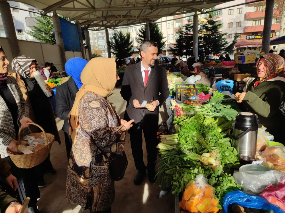 AK KADINLARDAN ÇAY- KEK İKRAMI