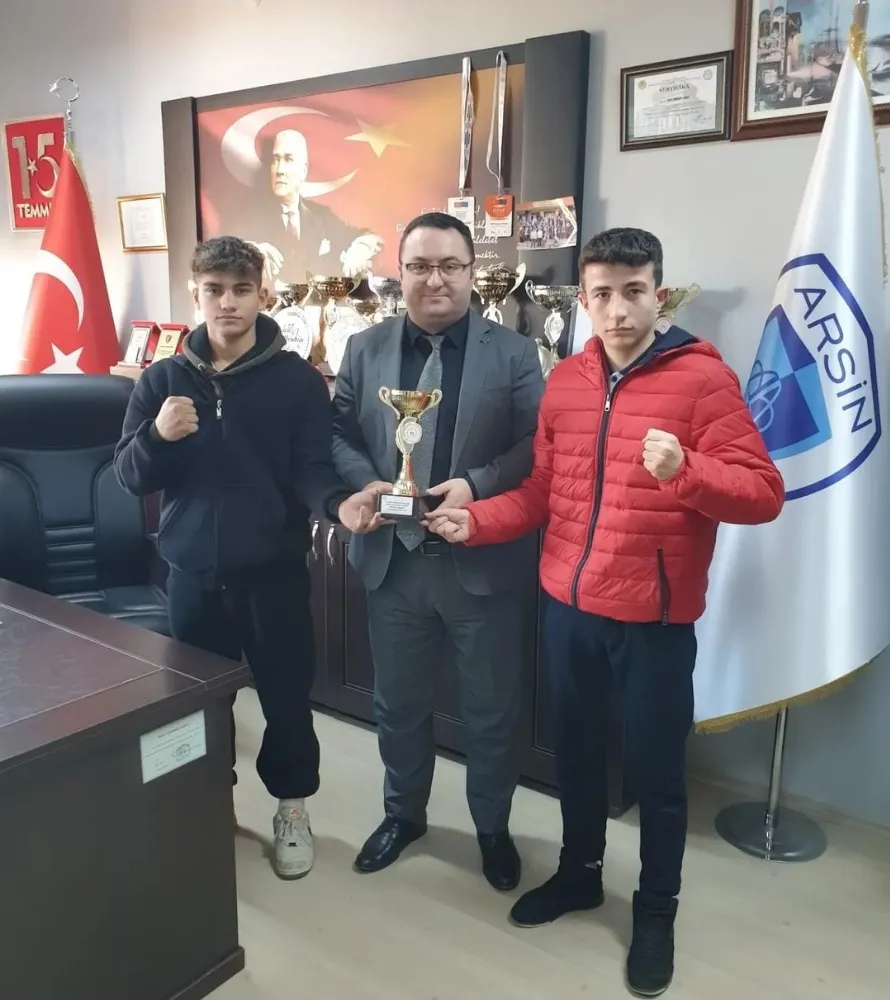 ARSİN ANADOLU LİSESİ ÖĞRENCİLERİNDEN BÜYÜK BAŞARI