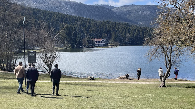 Gölcük Tabiat Parkı, hafta sonunda ziyaretçilerini ağırlıyor