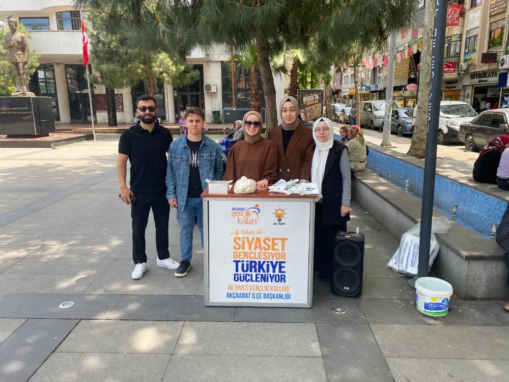 AK GENÇLERDEN ÜYE KAYIT ETKİNLİĞİ