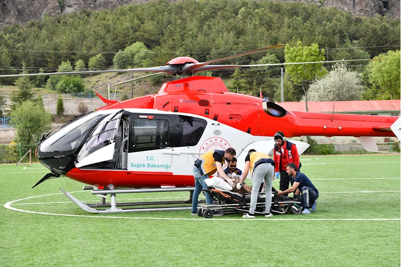 Testere ile parmağı kesilen kişi ambulans helikopterle Trabzon