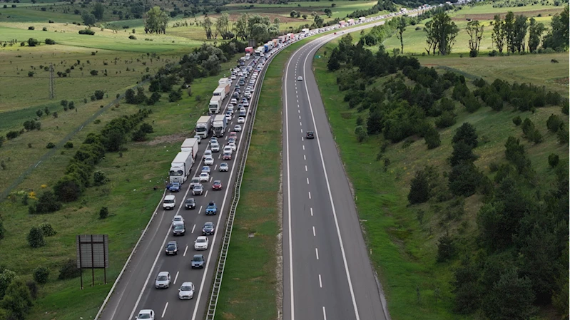Trafik Gerede-Karadeniz bağlantı yolunda yoğun, Anadolu Otoyolu