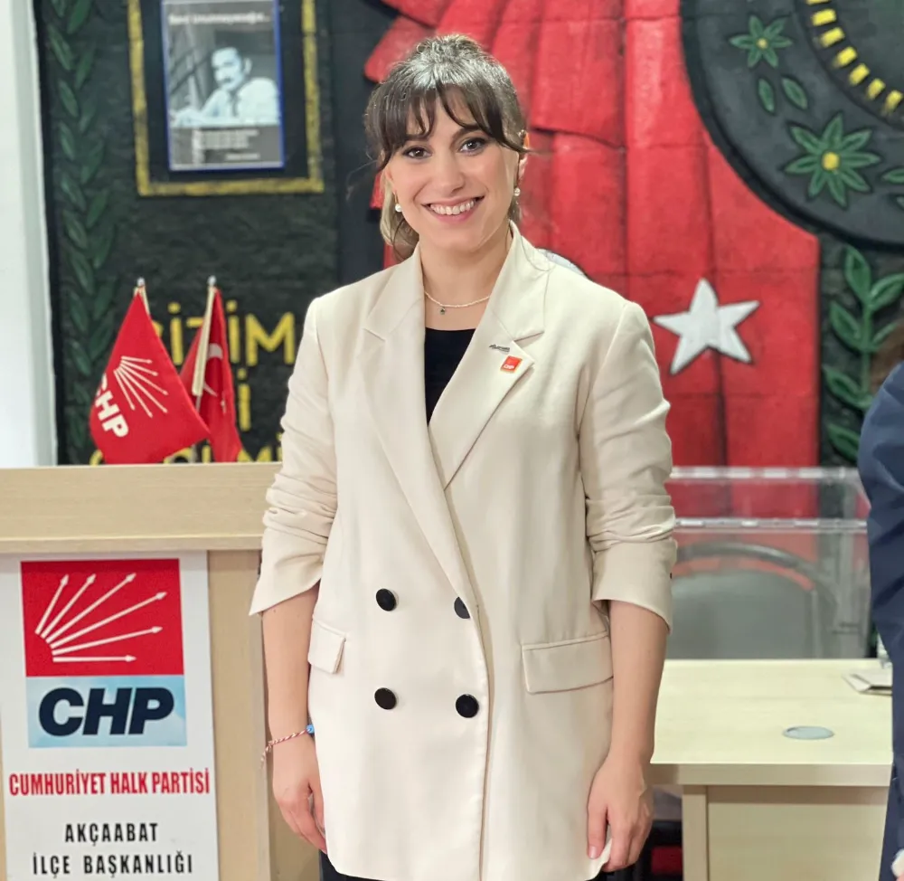 CHP İLÇE KADIN KOLLARI BAŞKANI EZGİ YILMAZ’DAN GÜÇLÜ MESAJLAR