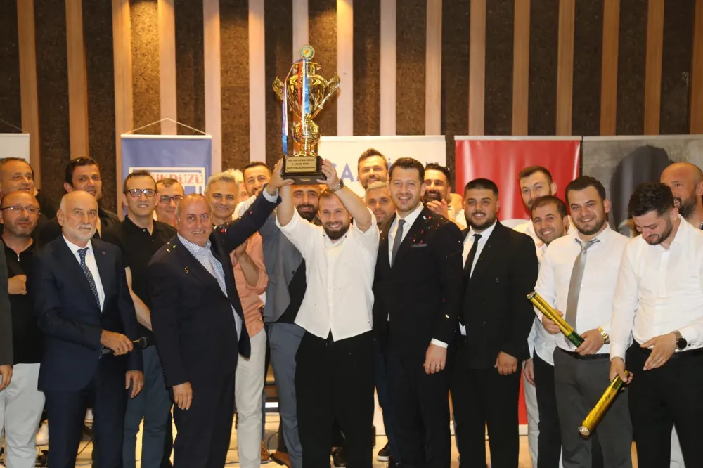 BEŞİKDÜZÜSPOR ŞAMPİYONLUK ÇOŞKUSUNU İSTANBUL