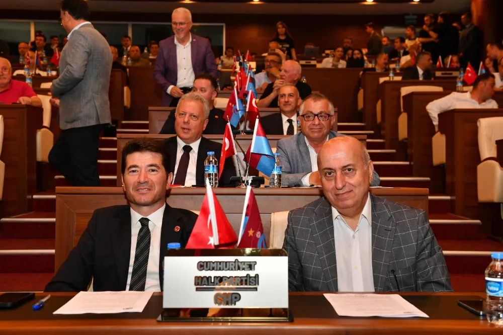 BAŞKAN KAYA VE MECLİS ÜYESİ ZORLU, KATI ATIK TOPLAMA BEDELİ KARARINA İTİRAZ ETTİ