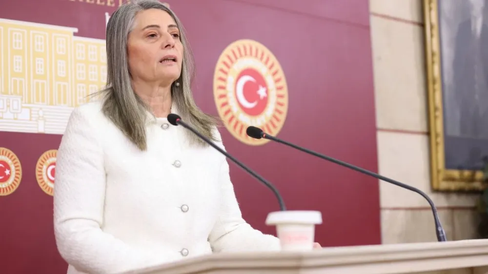 SUİÇMEZ: KOKARCA HER YERDE, BAKANLIK NEREDE?