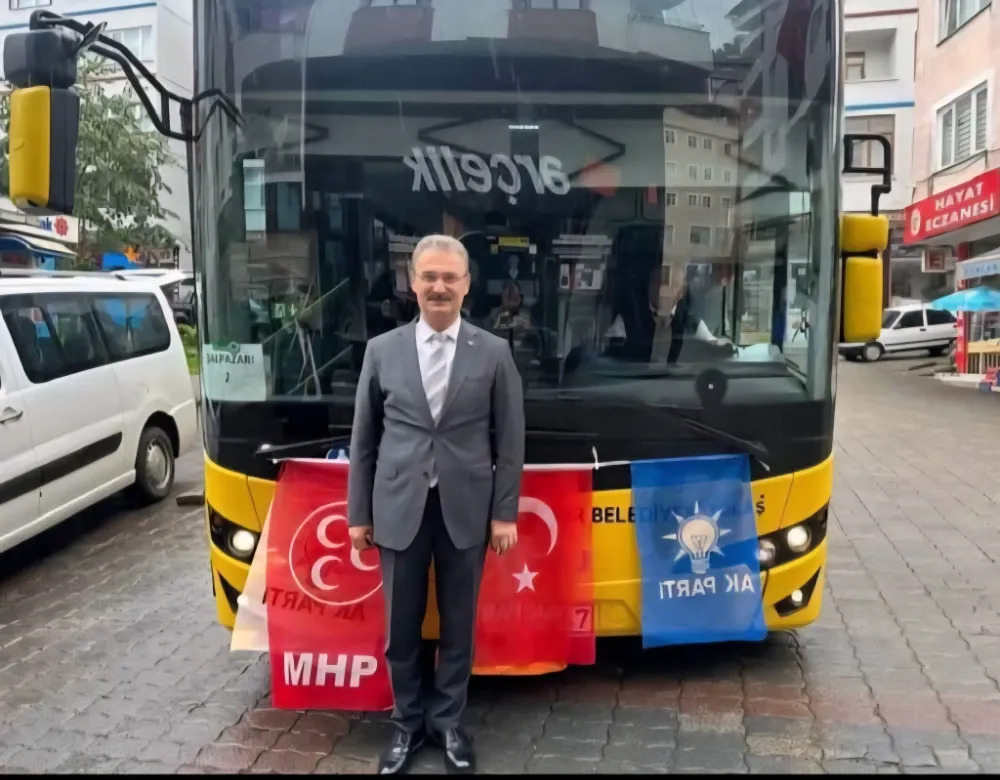 MUSTAFA BAK: TÜRKİYE PARTİ DEVLETİ OLDU