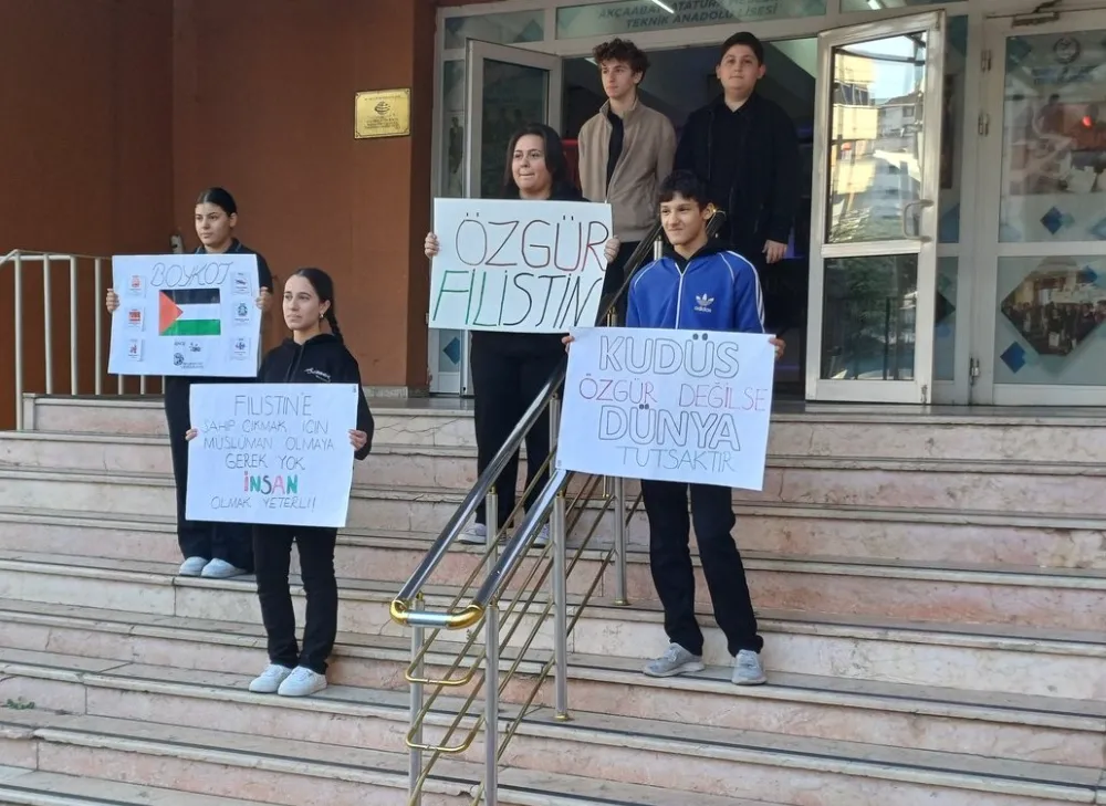 TURİZM LİSESİ’NDEN FİLİSTİN’E DESTEK