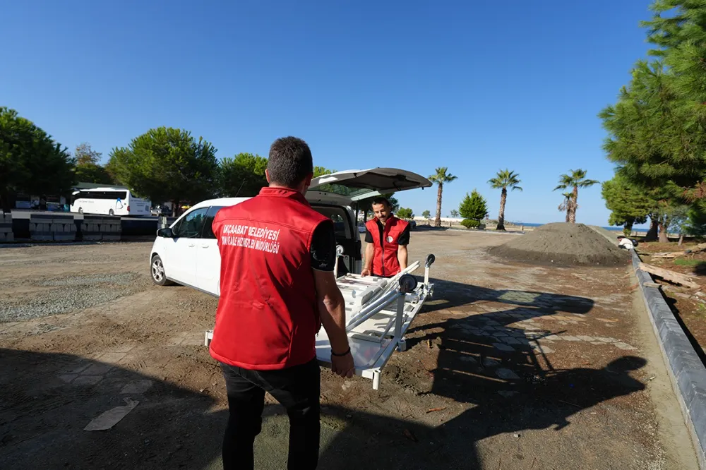 75 HASTA YATAĞI İHTİYAÇ SAHİPLERİNE ULAŞTIRILDI