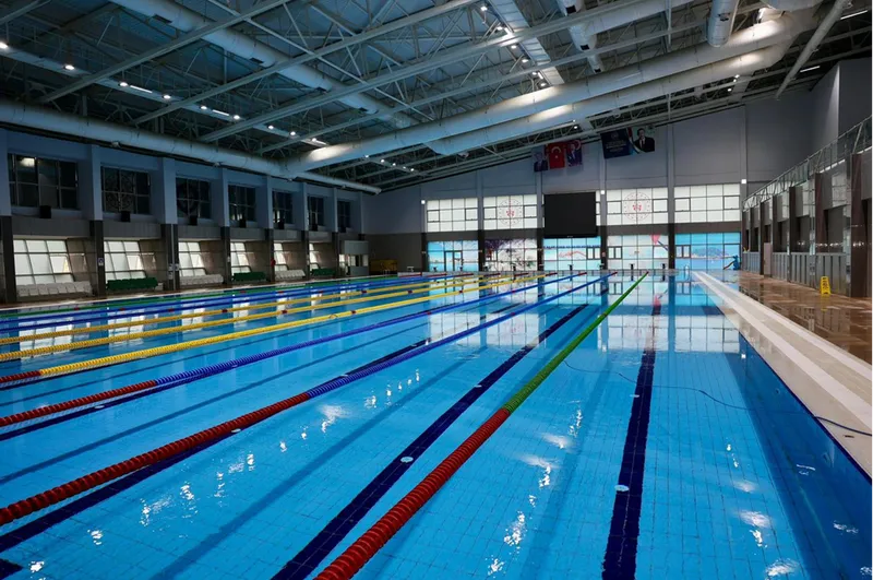 Giresun Merkez Olimpik Yüzme Havuzu yeniden hizmete başladı