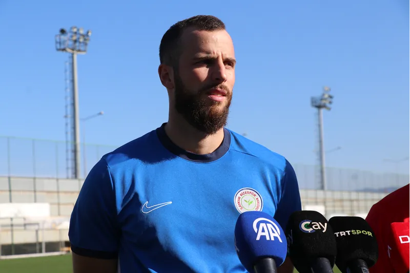 Çaykur Rizesporlu futbolcu Jurecka, Fenerbahçe maçı öncesi değerlendirmede bulundu: