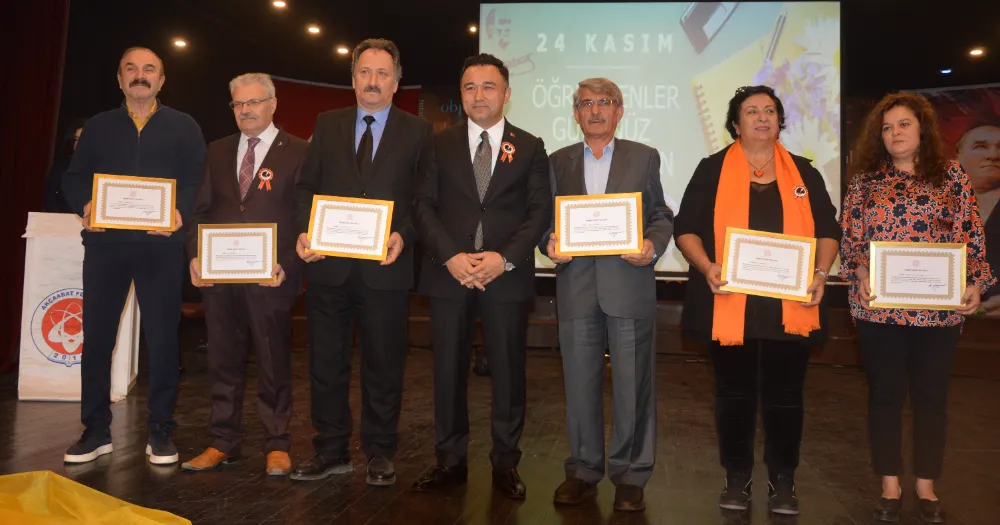 ÖĞRETMENLER GÜNÜ KUTLANDI