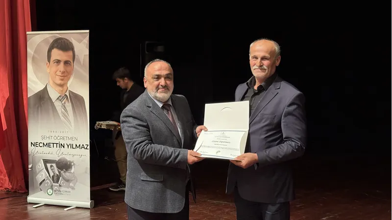 Şehit öğretmen Necmettin Yılmaz, mezun olduğu Artvin Çoruh Üniversitesi