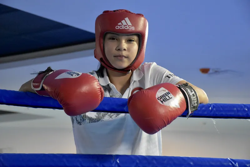 Boksa başladığı yıl Türkiye şampiyonu ve Avrupa ikincisi oldu