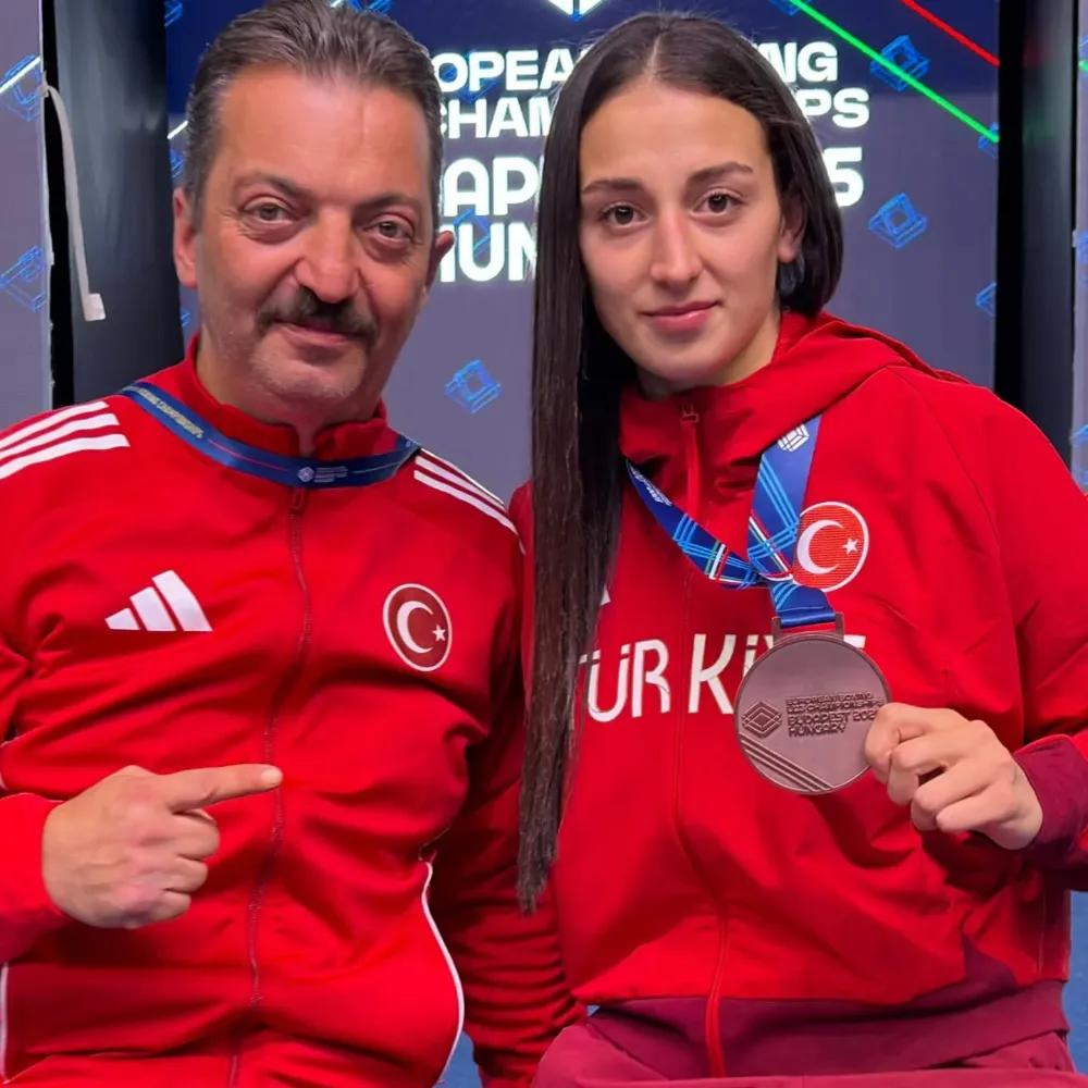 DİLARA SAK AVRUPA 3.’SÜ