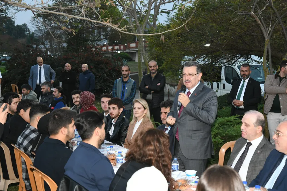 BAŞKAN GENÇ: “RAYLI SİSTEM KTÜ YERLEŞKESİNE GİRECEK”