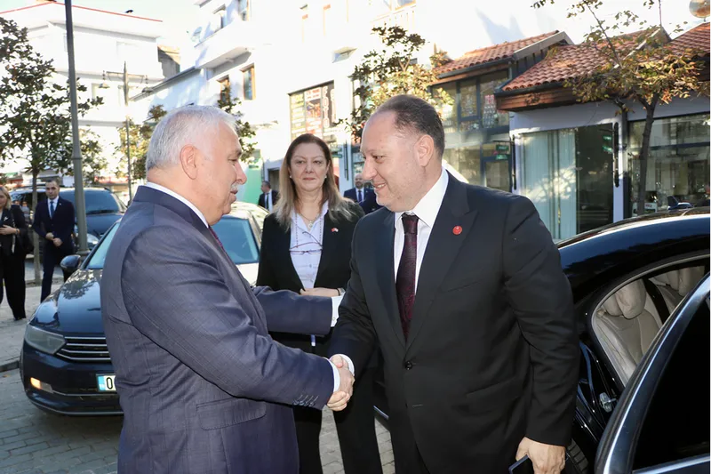 KKTC Cumhuriyet Meclisi Başkanı Öztürkler, Trabzon