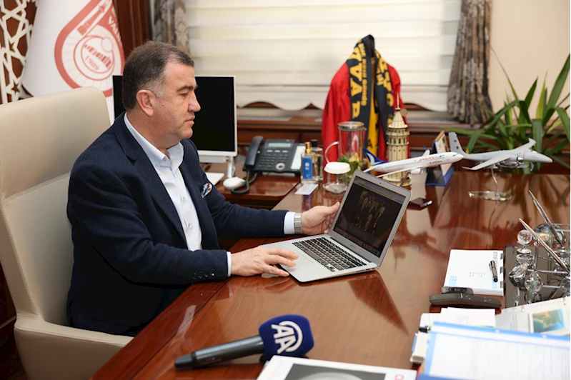 Bayburt Valisi Eldivan, AA