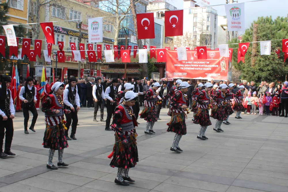 AKÇAABAT’TA KURTULUŞ COŞKUSU