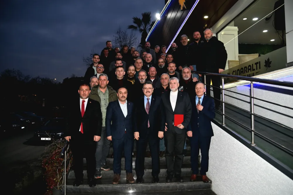 BÜYÜKŞEHİR EMEKLİLERİNİ UĞURLADI