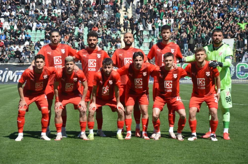 İLK YARI BERABERE