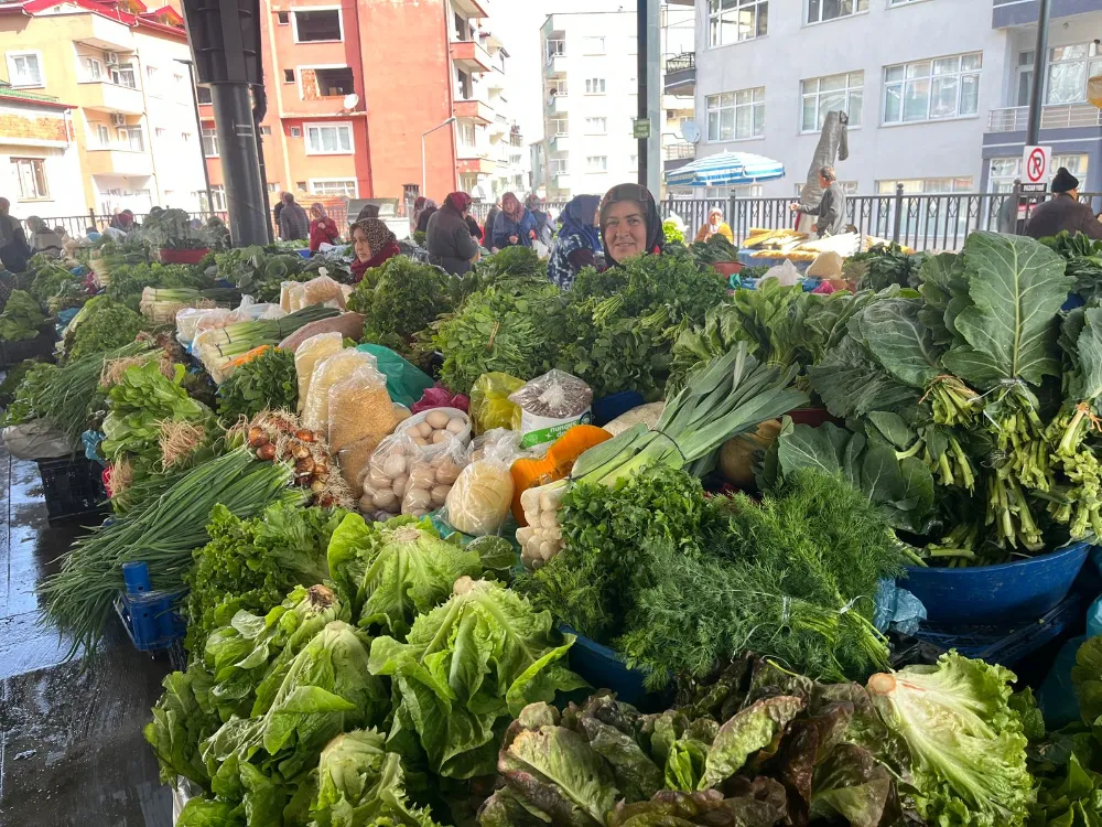 BAYRAM TATLARI İÇİN YEŞİLLİK FİYATLARI