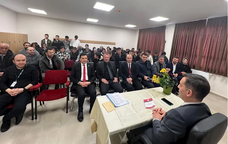 Demirözü Kaymakamı Şahin, öğrencileri bağımlılığa karşı bilinçlendirdi