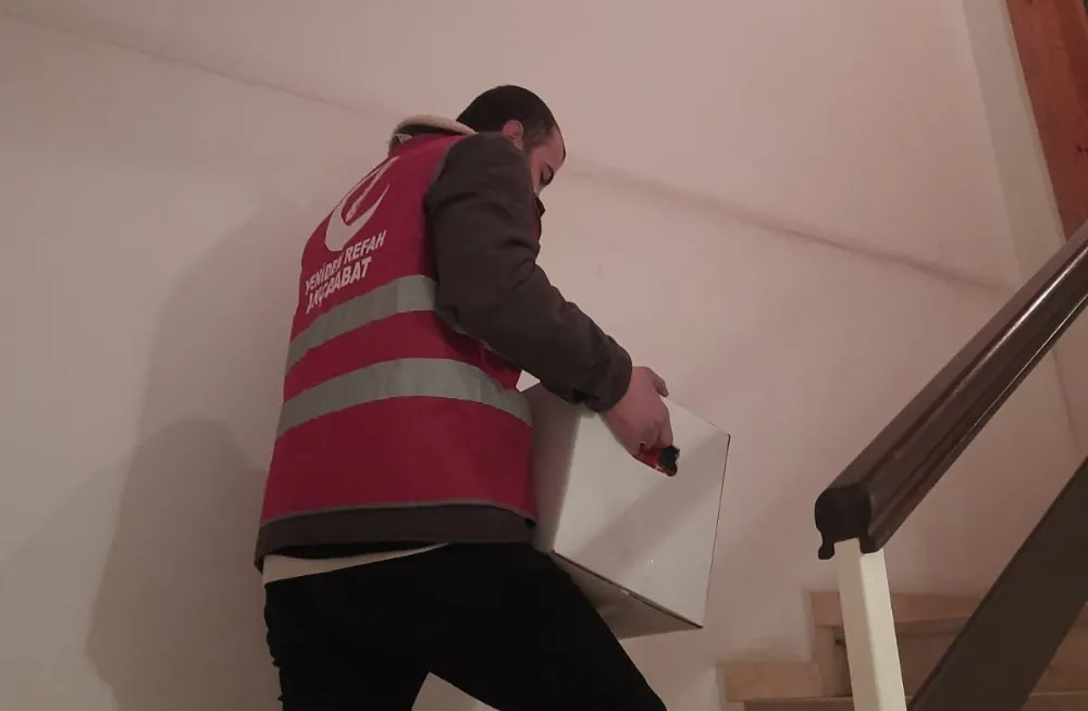 YENİDEN REFAH’TAN AKÇAABAT’A YARDIM ELİ