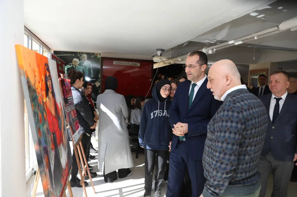 AKÇAABAT, KADINLAR GÜNÜ’NÜ SANATLA KUTLADI