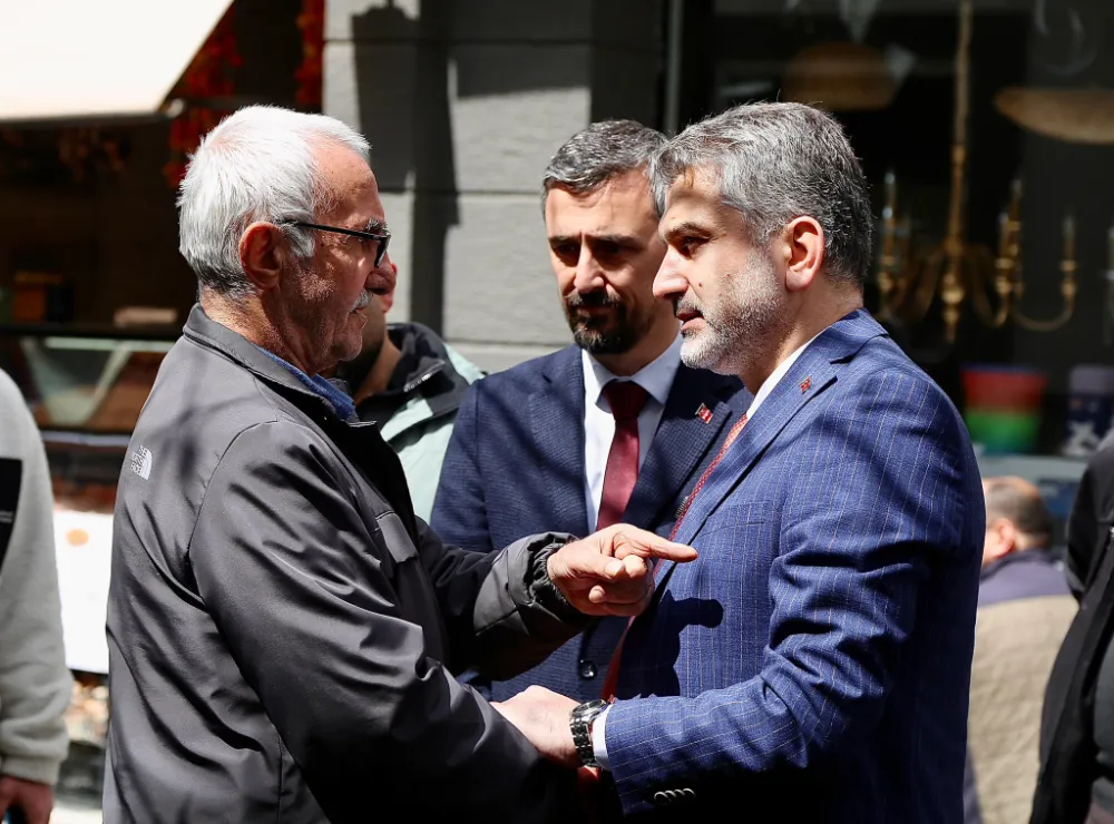 İL BAŞKANI MUMCU AKÇAABAT SOKAKLARINDA