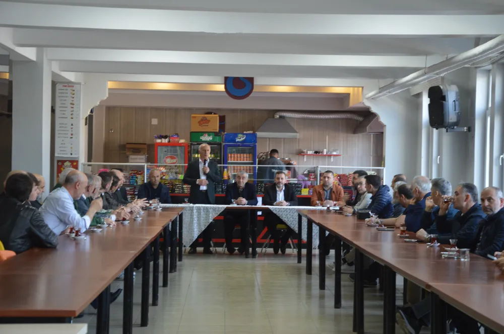 İMAM HATİP MEZUNLARI BAYRAMDA BULUŞTU