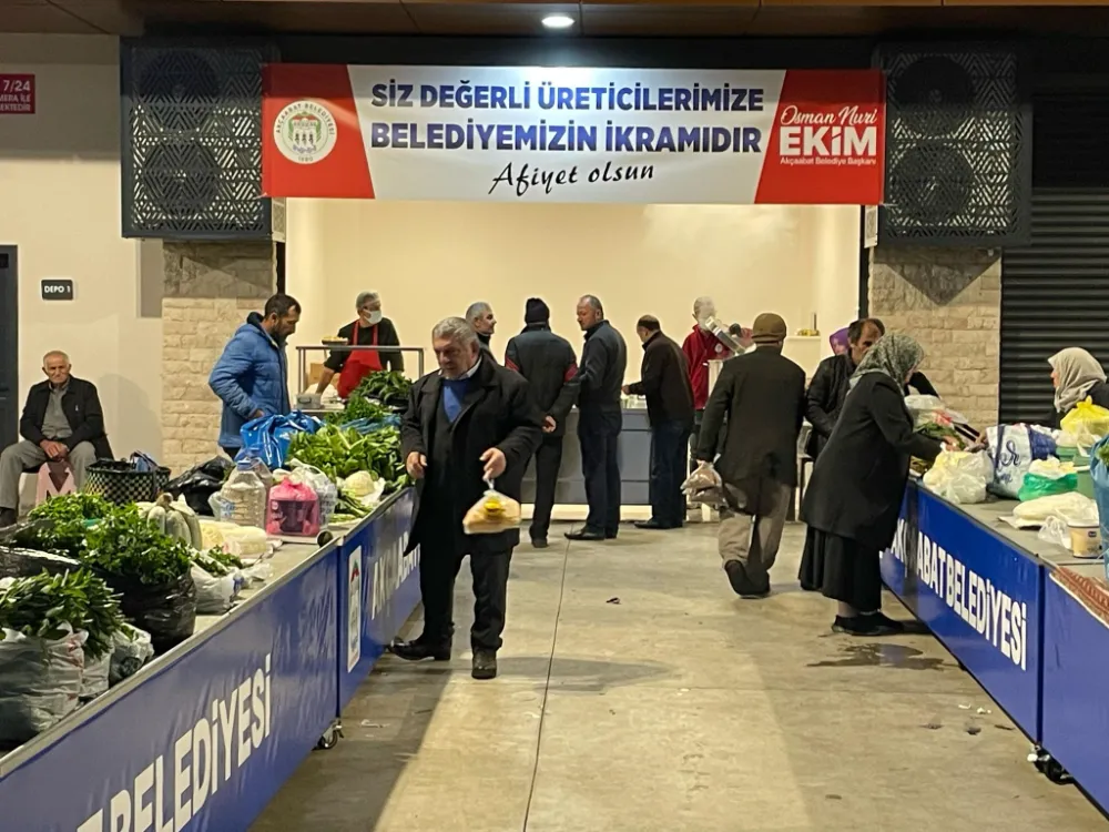 BELEDİYEDEN PAZARCIYA SICAK JEST