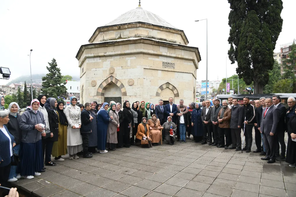 ANNELER GÜNÜ GÜLBAHAR HATUN’UN HUZURUNDA ANILDI