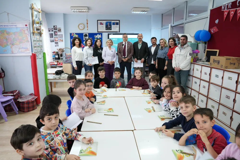 ANAOKULU ÖĞRENCİLERİNDEN GERİ DÖNÜŞÜM KAMPANYASINA ANLAMLI DESTEK