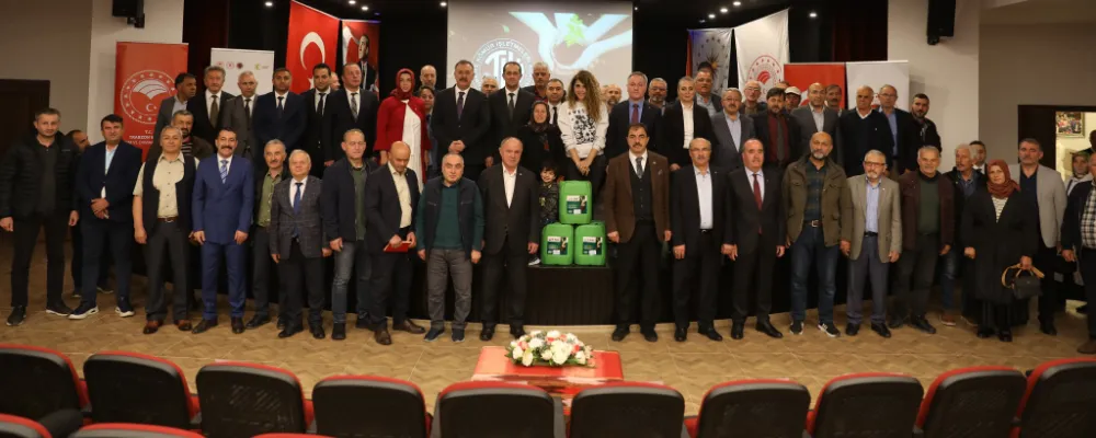 ÇİFTÇİLERE HÜMİK ASİT DAĞITIMI