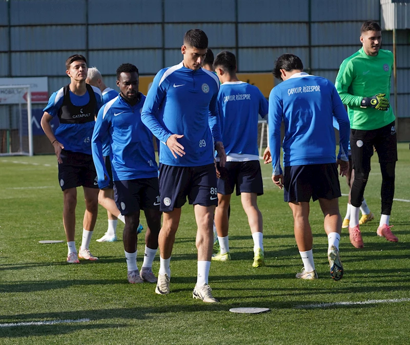 Çaykur Rizespor, Beşiktaş maçının hazırlıklarına başladı