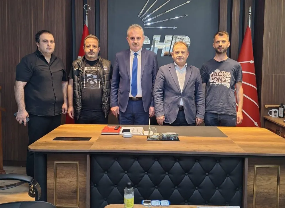 MİNİBÜSÇÜLERDEN CHP’YE ZİYARET