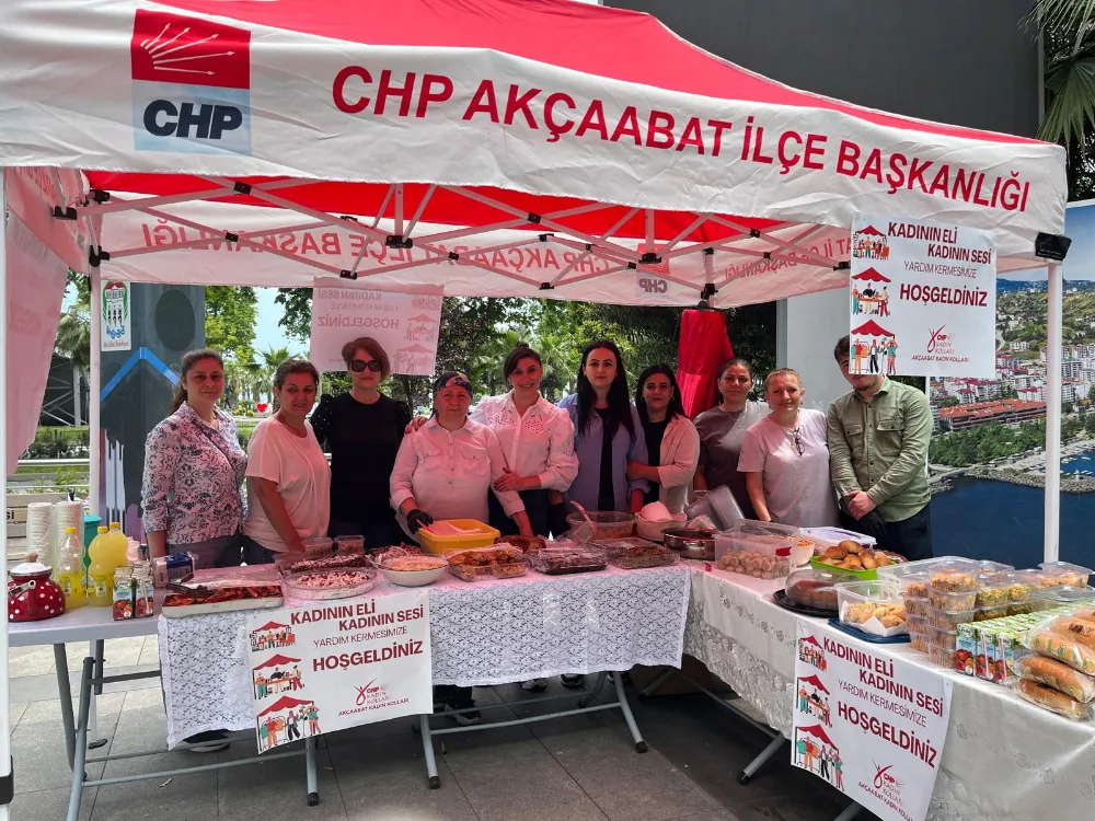CHP’Lİ KADINLARDAN KERMES