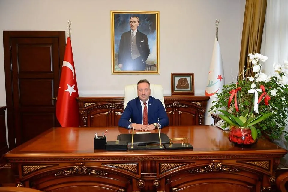 TRABZON SAĞLIĞINDA YENİ DÖNEM - DR. MEHMET TOPSAKAL GÖREVE BAŞLIYOR