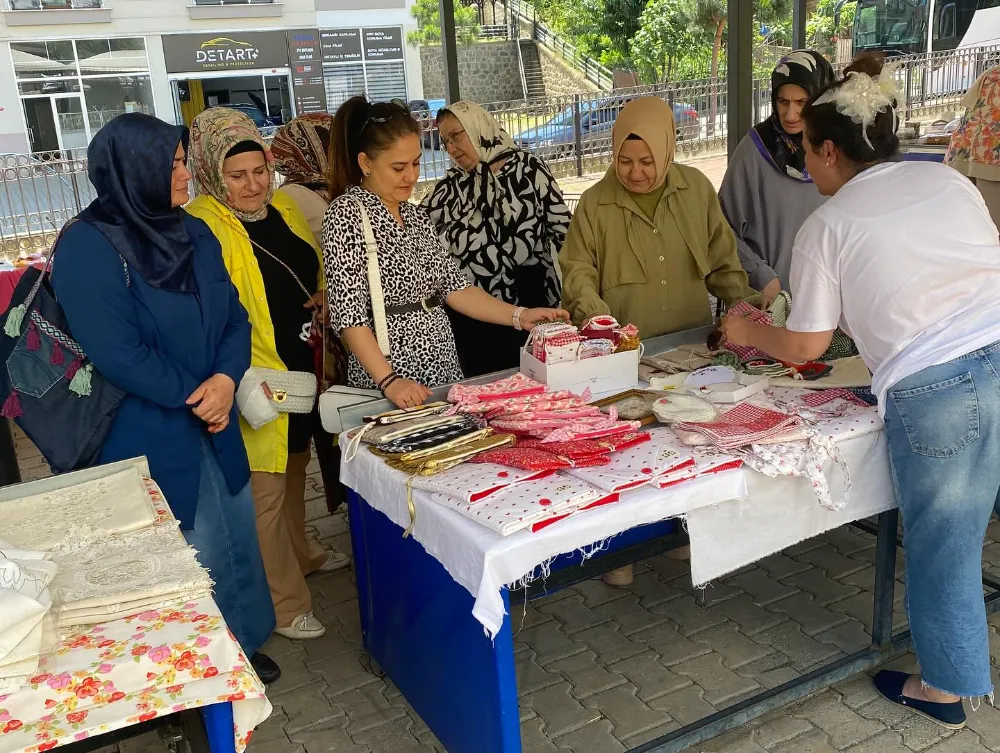 ÜRETEN KADINLARA AK PARTİ’DEN DESTEK