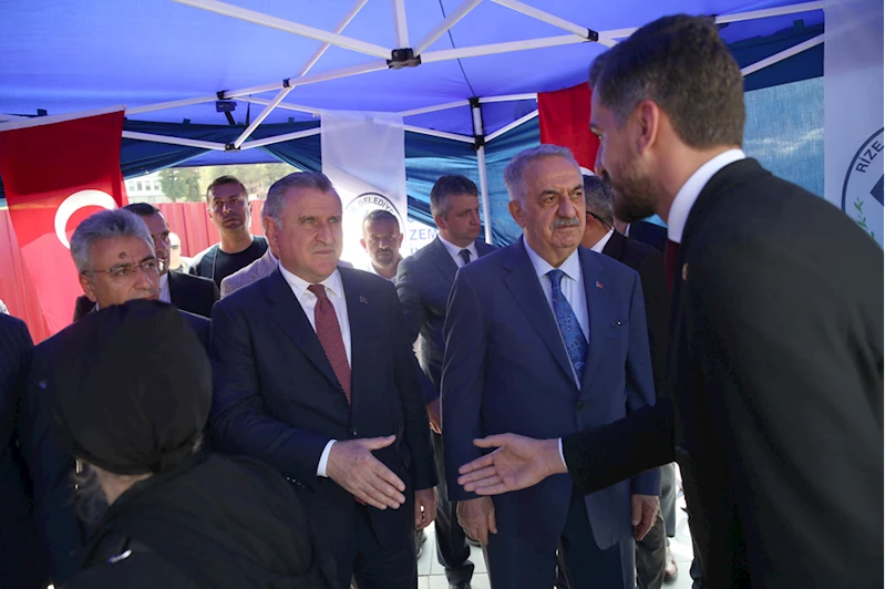 Gençlik ve Spor Bakanı Bak ile AK Parti Genel Başkan Yardımcısı Yazıcı, Rize