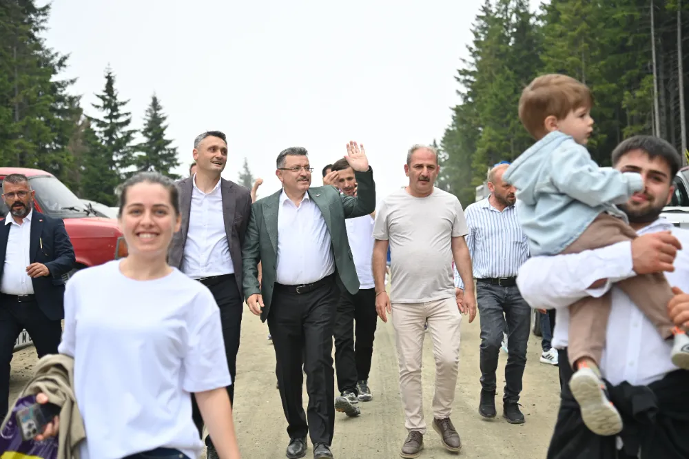 BAŞKAN GENÇ’TEN AKPINAR’DA YOL SÖZÜ