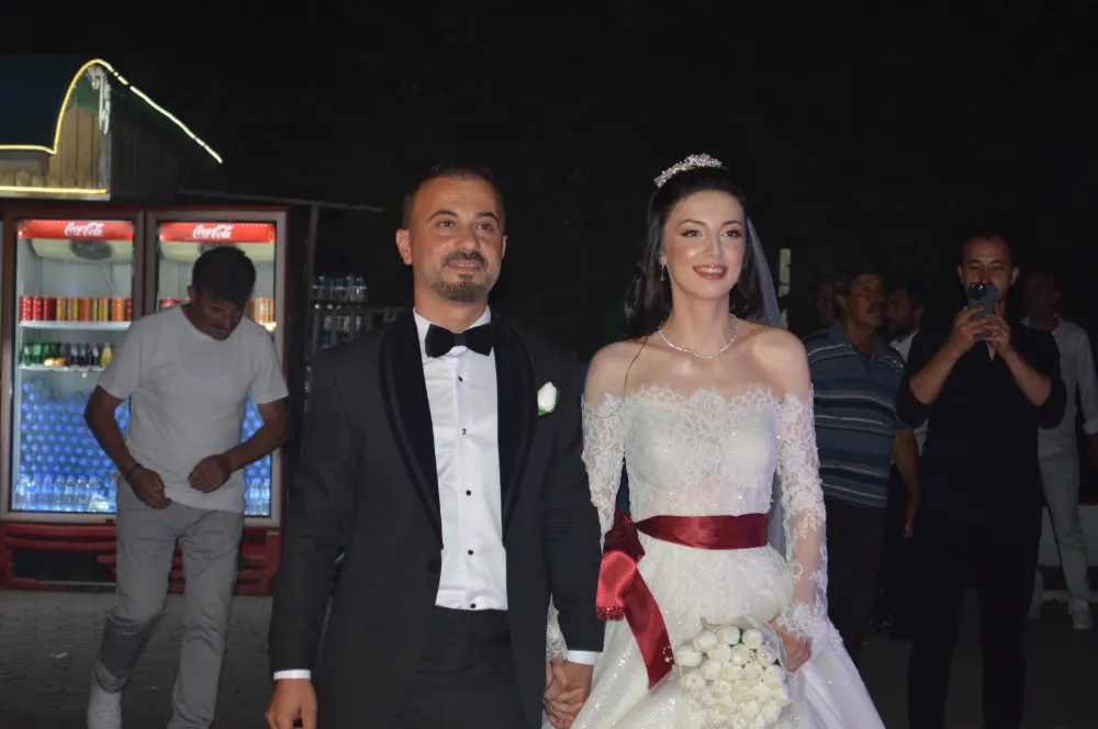 MUTLULUĞA “EVET” DEDİLER
