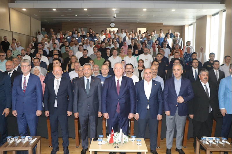 Kamu Başdenetçisi Akarca, 