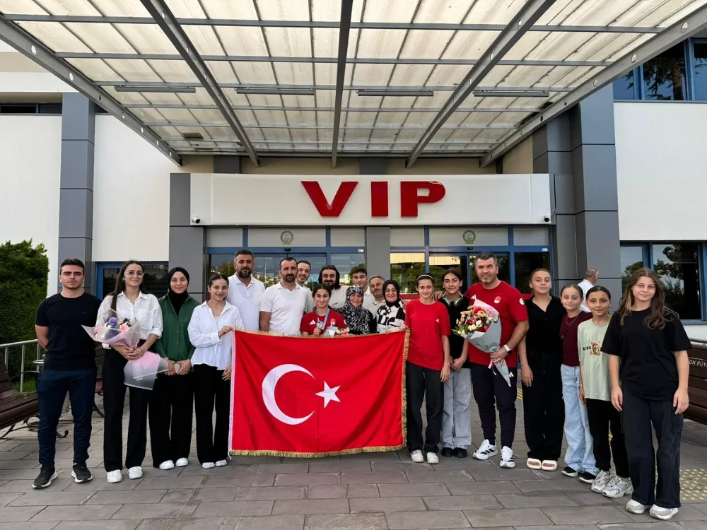 YAĞMUR’A COŞKULU KARŞILAMA! 