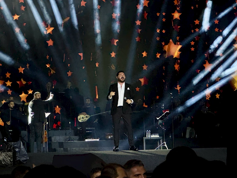 Şarkıcı Serkan Kaya 