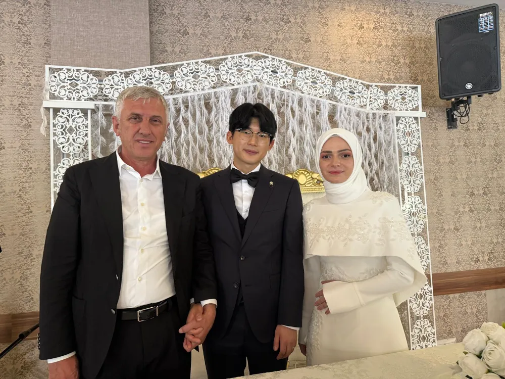 11 BİN KİLOMETRELİK AŞK OF’TA NİKAHLA TAÇLANDI